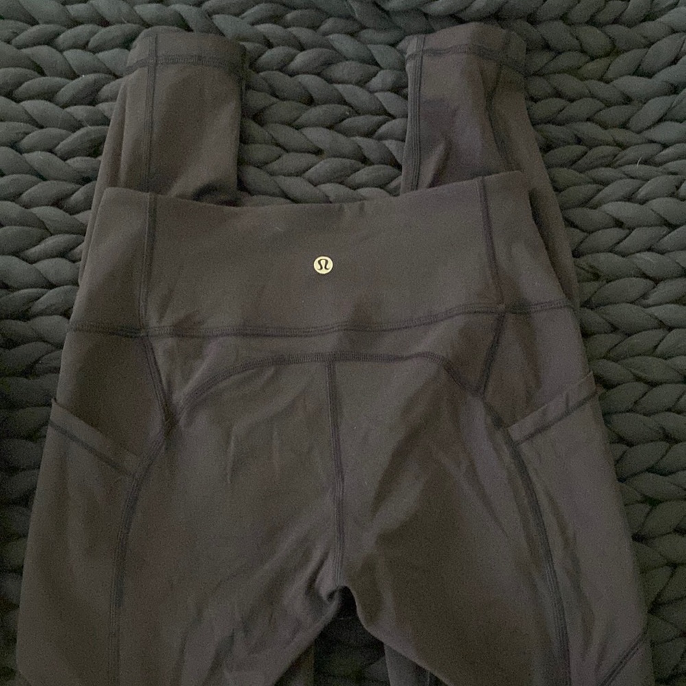 Blue lululemon leggings